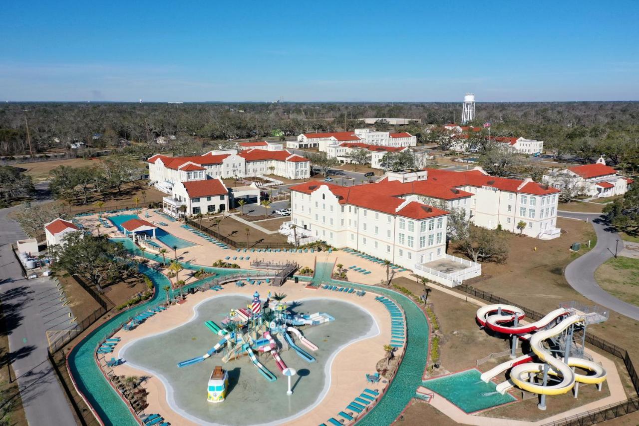 Centennial Plaza Resort Ґалфпорт Екстер'єр фото